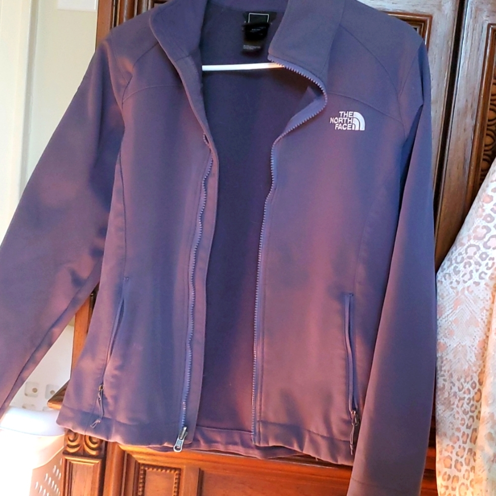 The north face XS navy winter jacket